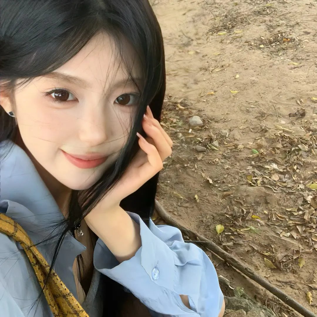 尤利海报
