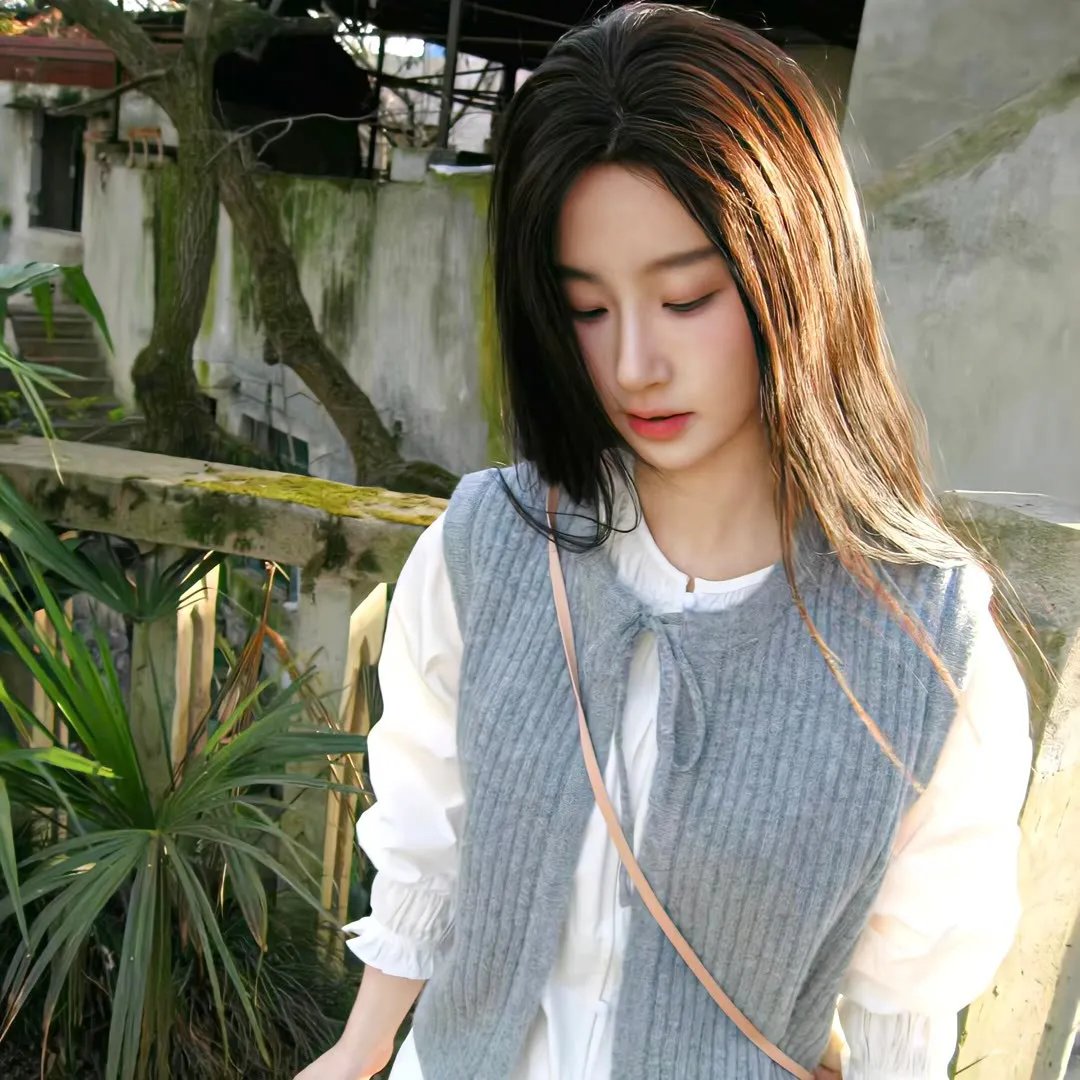 戏精女主桃花多海报